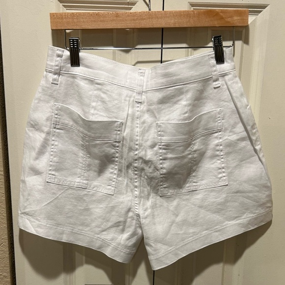 NWT EVEREVE Joelle Stretch Linen Short in White , size 28 - Picture 10 of 13